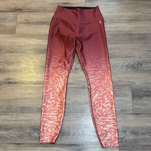 Good American high rise ombré workout leggings size 2 / Medium